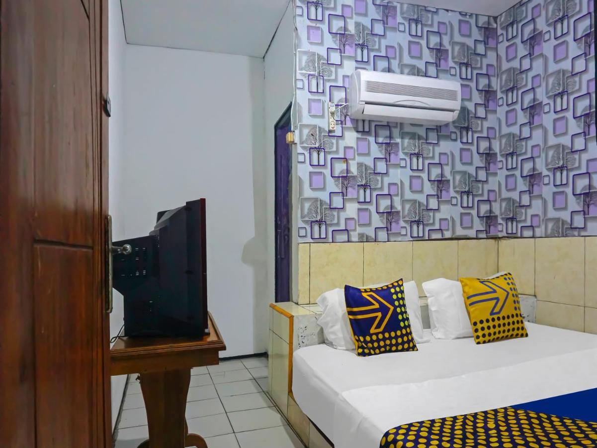 Spot On 92154 Nusasari Guest House Sukabumi Exterior photo